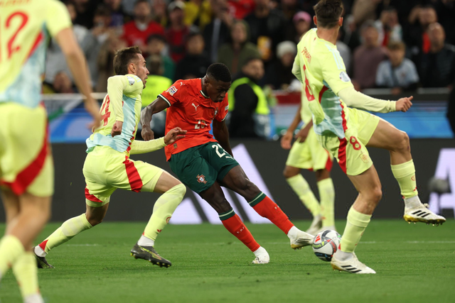 签并非单一 签并非单一